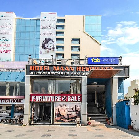 Hotel Maan Residency Satellite Road 아흐메다바드 외부 사진