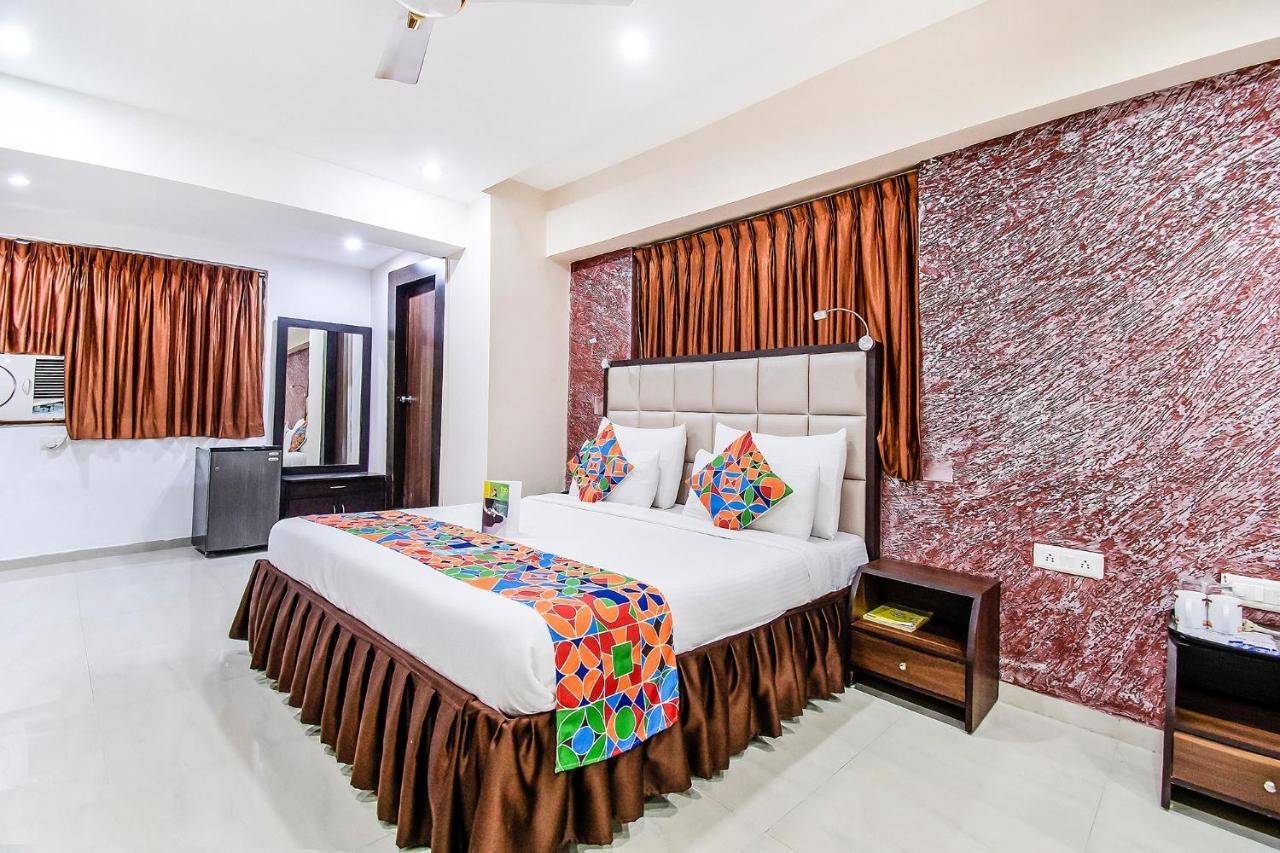 Hotel Maan Residency Satellite Road 아흐메다바드 외부 사진