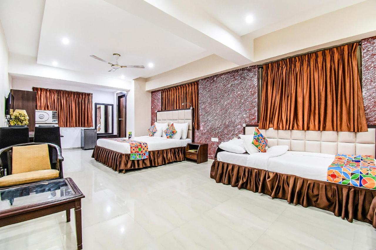 Hotel Maan Residency Satellite Road 아흐메다바드 외부 사진